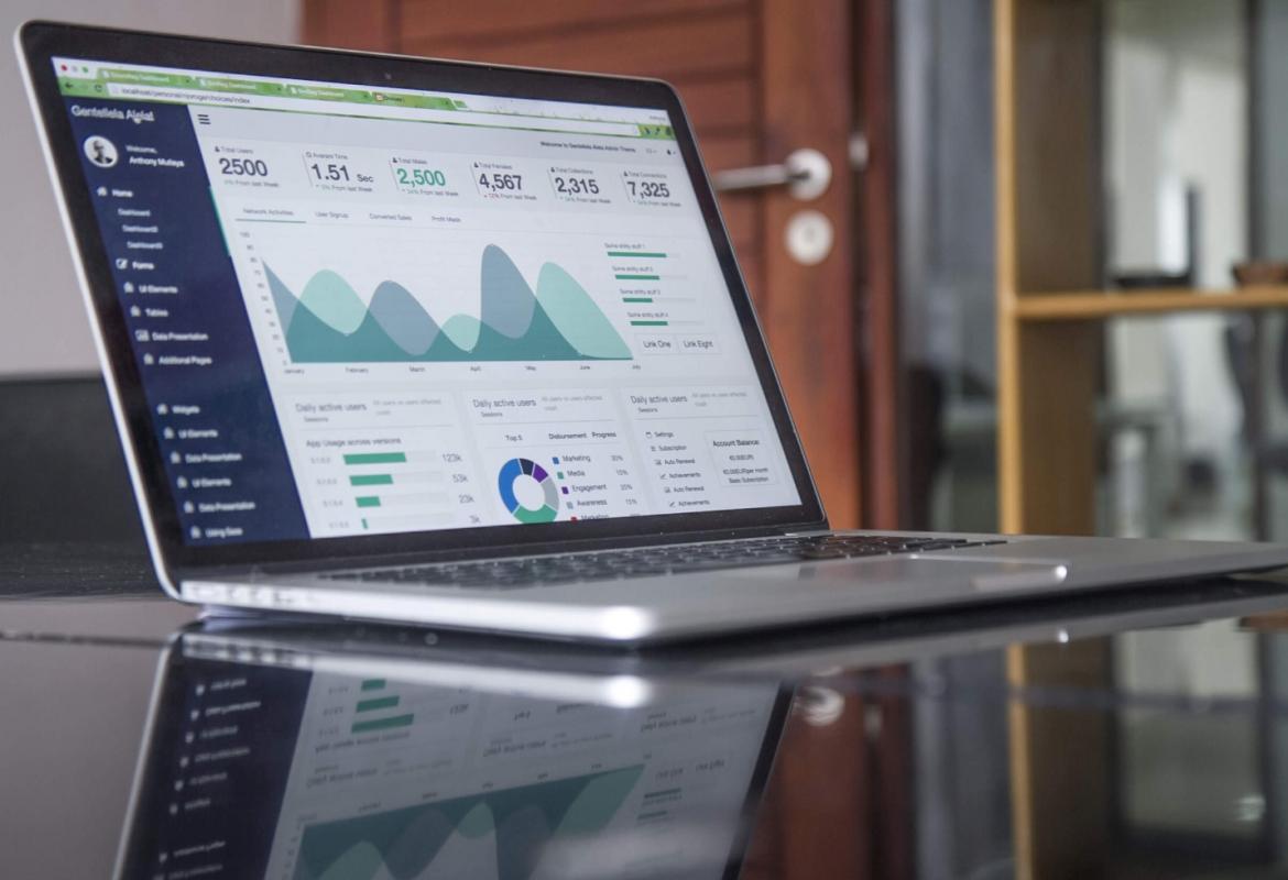 Statistics on a laptop